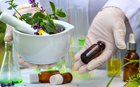 How Advanced R&D Ensures Purity and Quality in Herbal Products